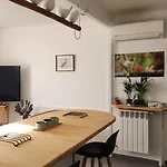 Entier Dans Un Espace De Verdure Daire Perpignan
